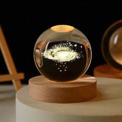CosmosOrb™ — Bola de Cristal 3D con Universo en Miniatura